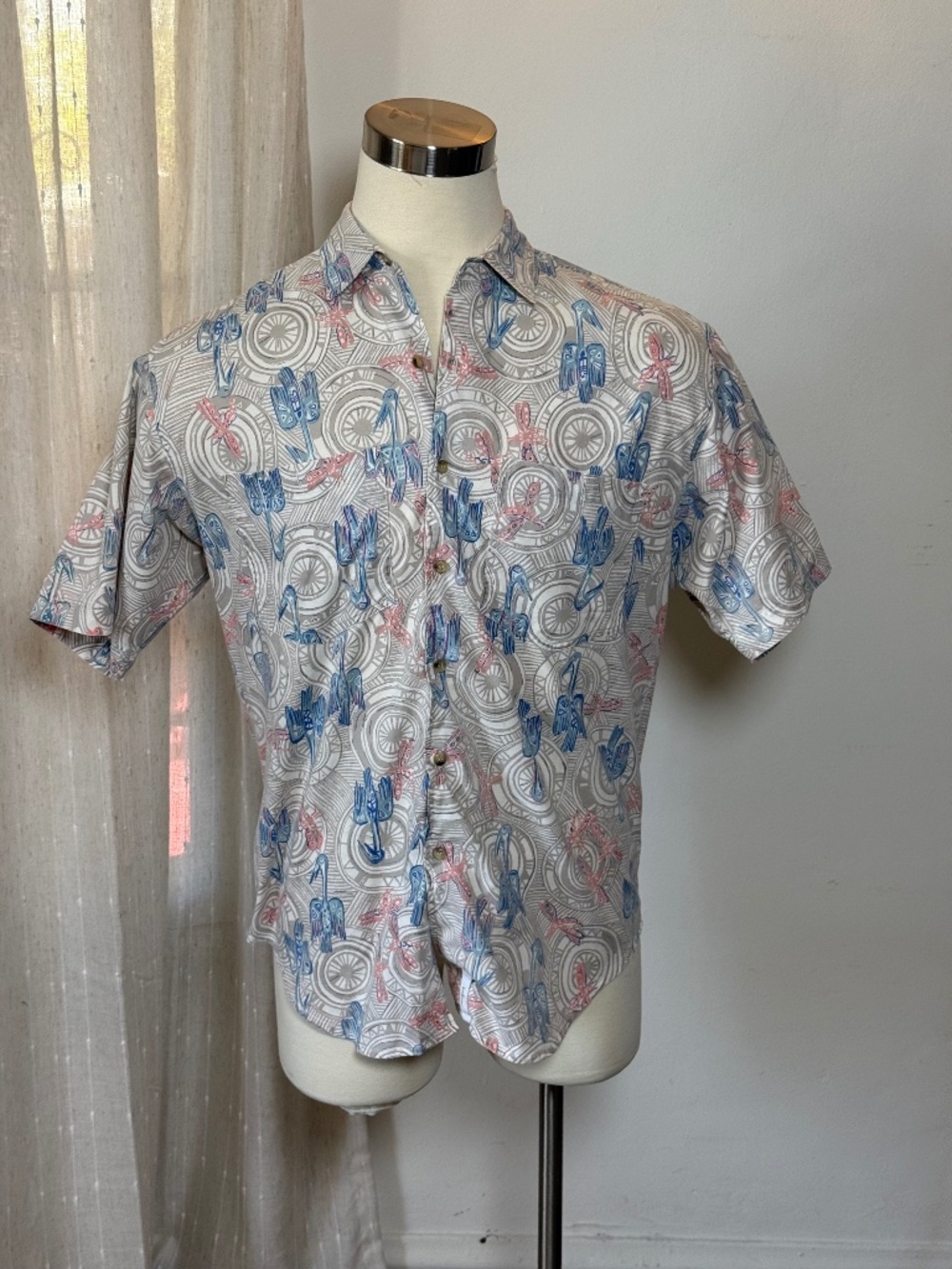 Vintage Wallaman Cotton Tropical Fish Print Resort Shirt Gray Blue Pink M